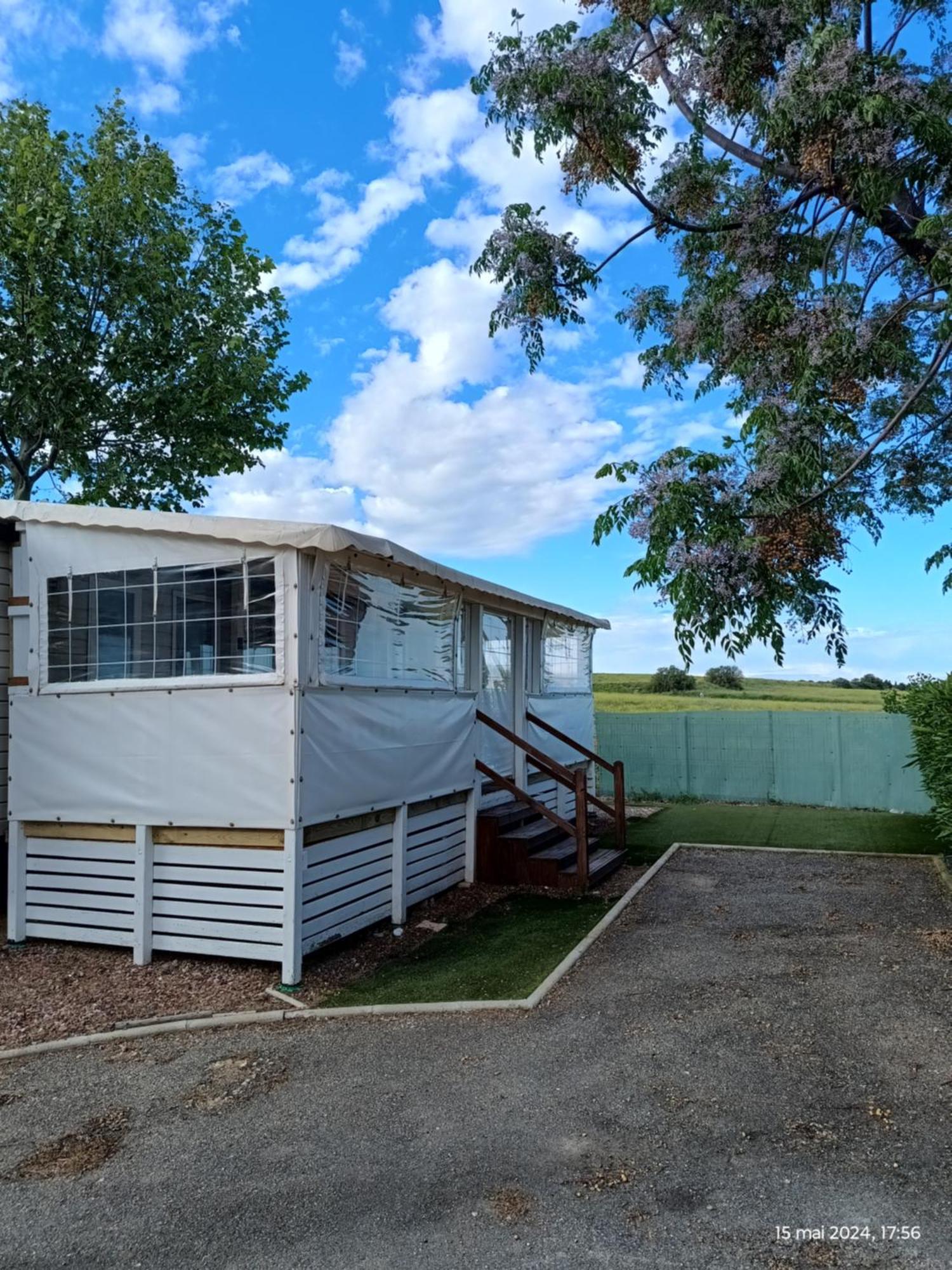 Отель Camping Les Sables Du Midi A Valras Plage Экстерьер фото